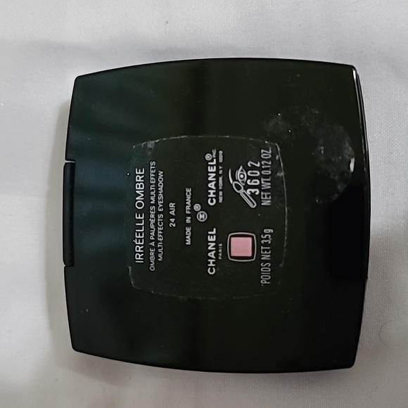 Chanel Irreellee Ombre multi effects eyeshadow 24 air - Picture 3 of 3